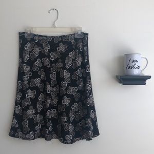 Beautiful Printed Geoffrey Beene Skirt